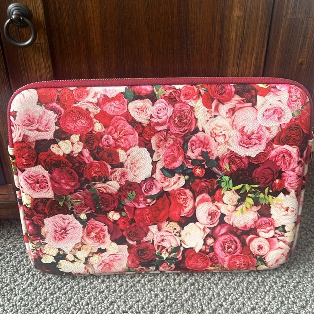 Kate Spade Laptop Sleeve